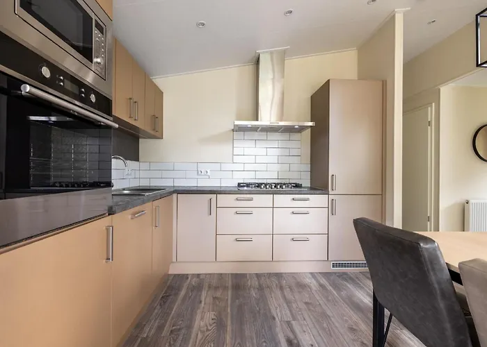 Stylish Near Veluwe Сasa de vacaciones Hoenderloo