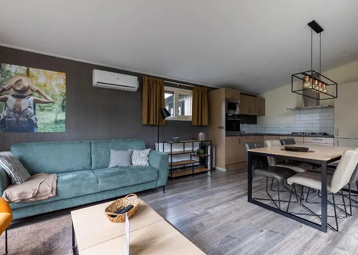 Stylish Near Veluwe Сasa de vacaciones Hoenderloo