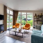 Stylish Near Veluwe Hoenderloo