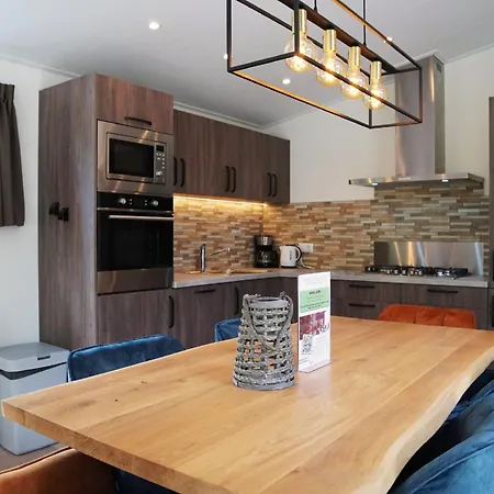 Stylish Near Veluwe Casa de Férias